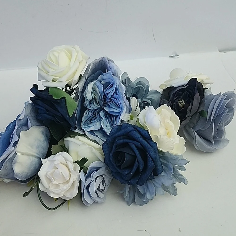 Forever Flowers bundle wedding roses and tulips - Picture 9 of 9